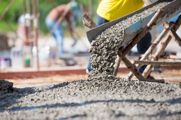 Backyard Concrete Pouring in Pleasant Grove